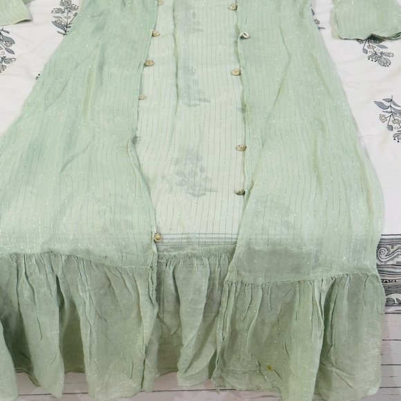 Trending embroidered crop top,crinkled skirt with can can n shrug, a party wear - Picture 14 of 14